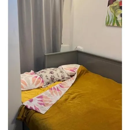 St Francis Apartment *